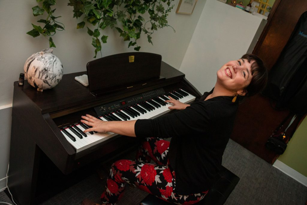 Sarah loves teaching piano lessons in Vancouver!